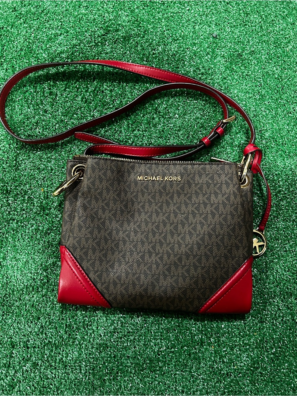 Michael Kors Crossbody Bag